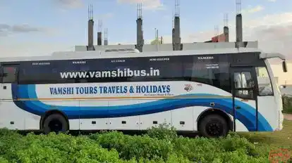 Vamshi Tours Travels and Holidays Bus-Side Image