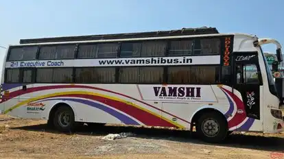 Vamshi Tours Travels and Holidays Bus-Side Image