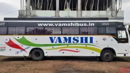 Vamshi Tours Travels and Holidays Bus-Side Image
