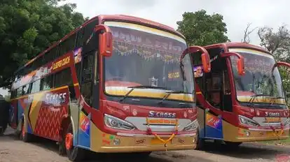 Pramukhswami Darshan Travels Bus-Front Image