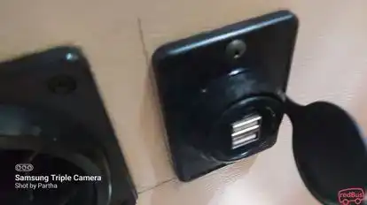 Lokenath Bus Service Bus-Amenities Image