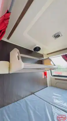 Yavatmalkar Travels Bus-Amenities Image