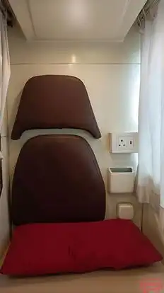 Yavatmalkar Travels Bus-Amenities Image