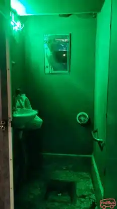 Maa Peetambra Bus Bus-Amenities Image