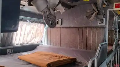 Maa Peetambra Bus Bus-Seats Image