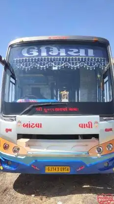 Umiya Travels Bus-Front Image