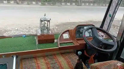 Umiya Travels Bus-Seats layout Image