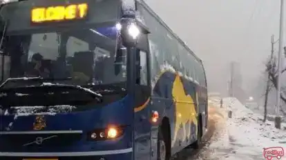 Leo Travel Heights Bus-Side Image
