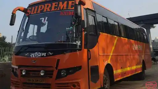 SUPREME HOLIDAYS Bus-Front Image