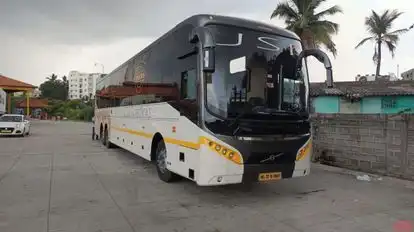 JaiSai Roadlinks (JSR) Bus-Front Image