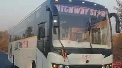HIGHWAY STAR TRAVEL & CARGO Bus-Front Image