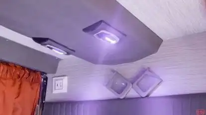 HEENA TOURS AND TRAVELS Bus-Amenities Image