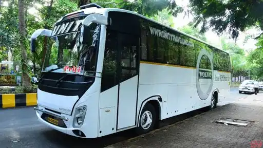 Unity Travel Bus-Front Image