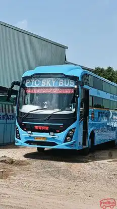 PTC-SkyBus Bus-Front Image