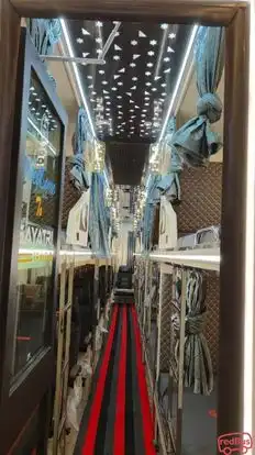 Gayatri Bus Service  Bus-Amenities Image