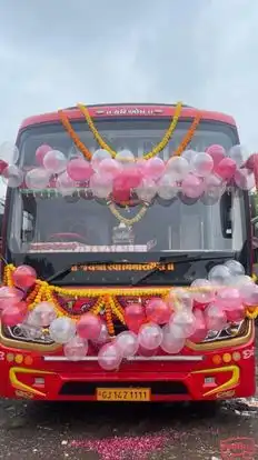 Kakadiya Travels Bus-Front Image
