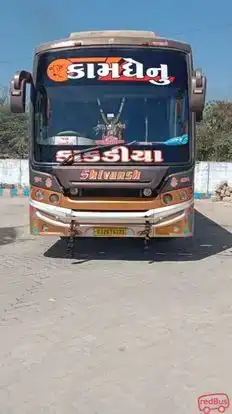 Kakadiya Travels Bus-Front Image