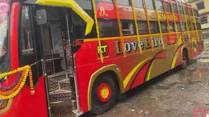Kakadiya Travels Bus-Side Image