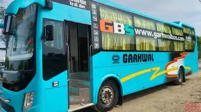 Garhwal Travels  Bus-Side Image