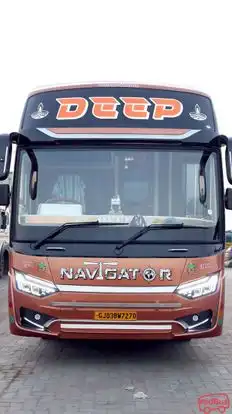 New Deep Travels Bus-Front Image