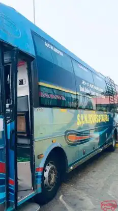 SVN TOURS & TRAVELS Bus-Side Image