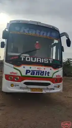 Rathi Travels Agency Bus-Front Image