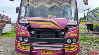 Somnath Travels Indore Bus-Front Image