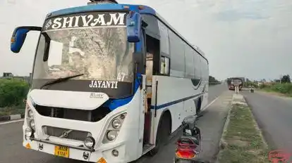 New Shivam Travels Bus-Side Image