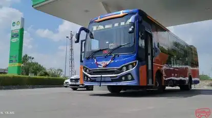 Tantia Travels & Cargo Bus-Front Image