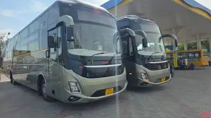 Sahu Travels Bus-Front Image