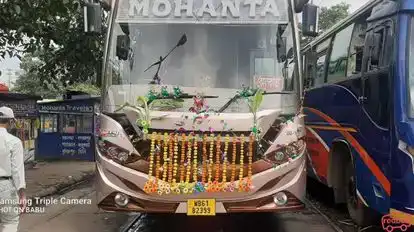 Mohanta Travels Bus-Front Image