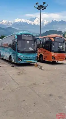 Mohanta Travels Bus-Front Image