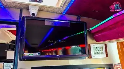 ZAMZAM TRAVELS Bus-Amenities Image