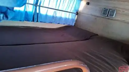Safar Travels (Pune) Bus-Amenities Image