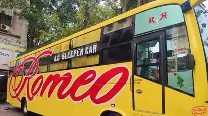 Rahul Travels Indore Bus-Side Image