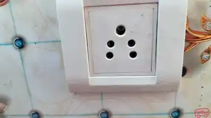 Jay Dwarkesh Travels Bus-Amenities Image