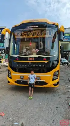 Devraj Travels Bus-Front Image