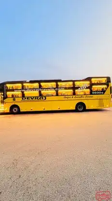 Devraj Travels Bus-Front Image