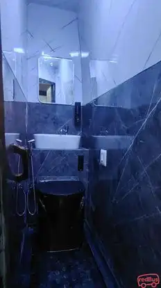 J J YATRA  Bus-Amenities Image