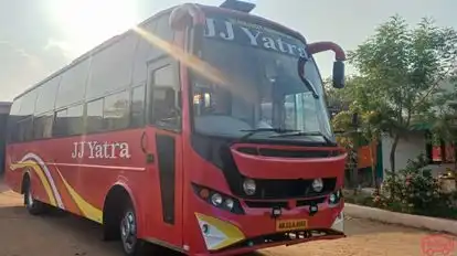 J J YATRA  Bus-Front Image