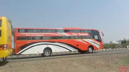 Harshika Tours and Travels Bus-Side Image