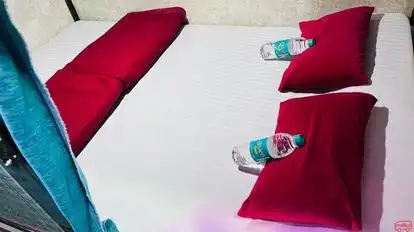 SHREE GAJRAJ Travels Bus-Seats Image