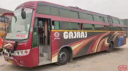SHREE GAJRAJ Travels Bus-Side Image