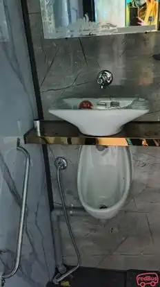 Krishna Travels Bus-Amenities Image