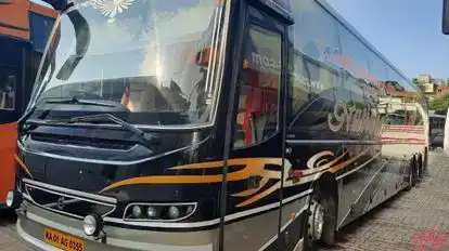 National travel Bus-Front Image