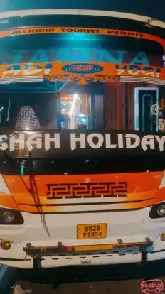 Shah Holidays Bus-Front Image