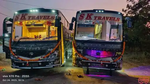 SK Travels Bus-Front Image
