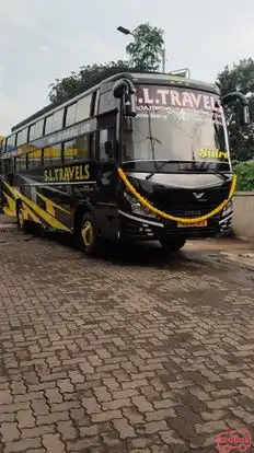 S L TRAVELS Bus-Front Image