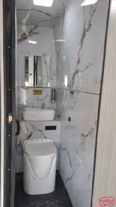 Sri Karpaga vinayaga Travels Bus-Amenities Image