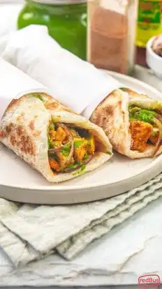 UNIQUE TOURS AND TRAVELS Bus-Amenities Image